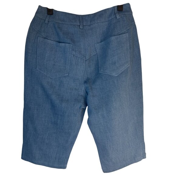 NWT Choosy Size 4 Womens Chambray Bermuda Shorts Blue - Picture 3 of 12